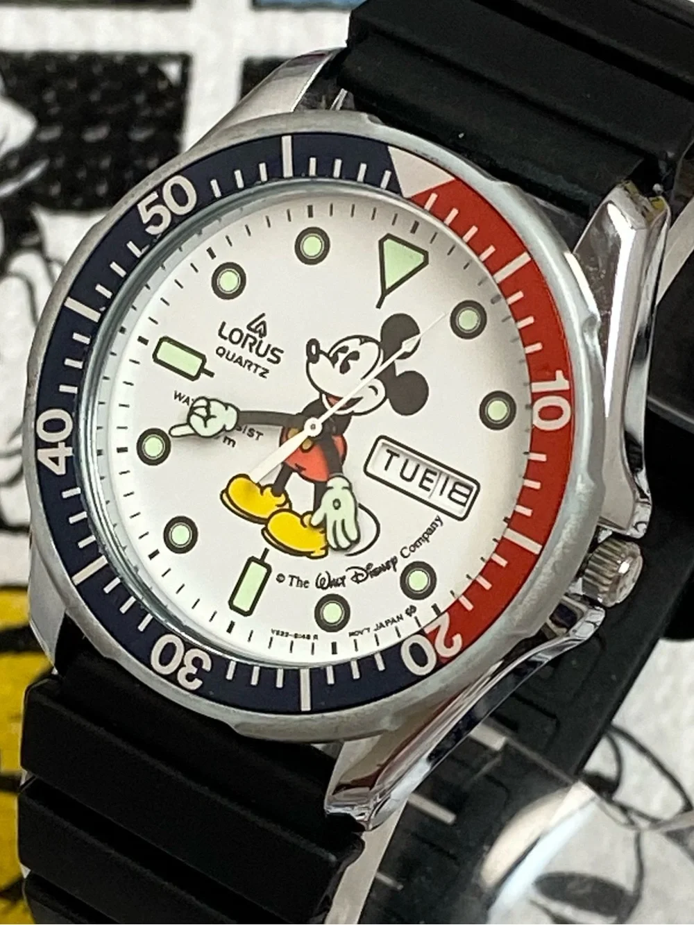 Vintage Disney X Lorus (Seiko) Mickey Mouse Pepsi Bezel Diver Style Watch HTF